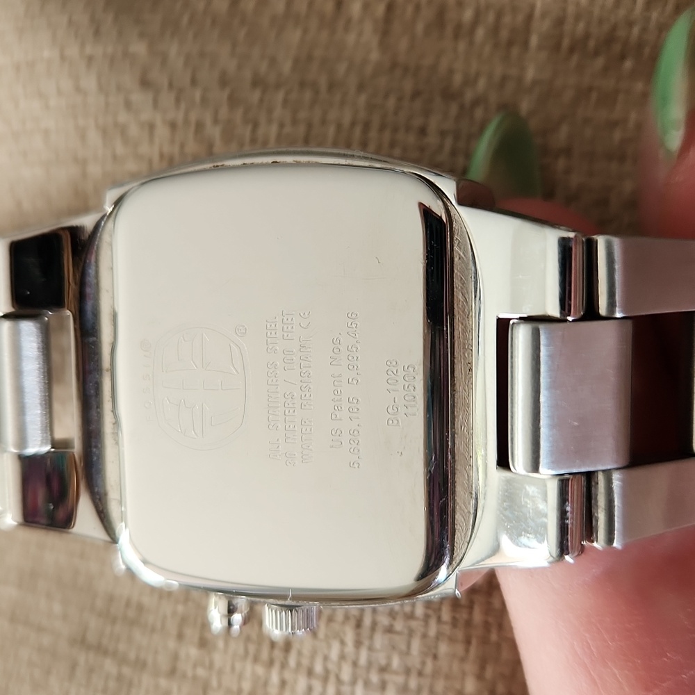 Fossil Big Tic Silver Watch with Heart Design - Picture 4 of 8